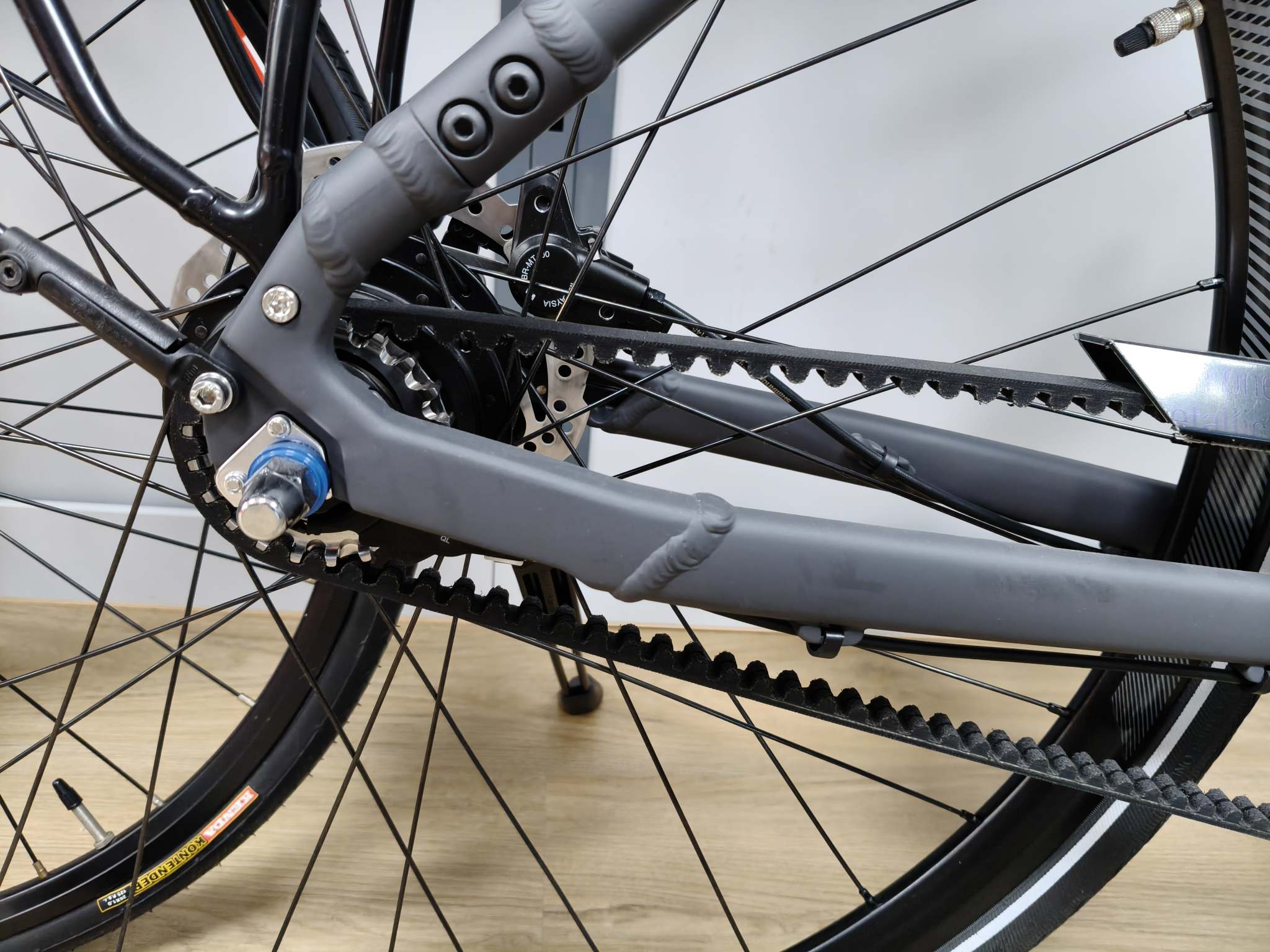 Bicicleta ciudad Focus Planet de Alta Gama - Imagen 4