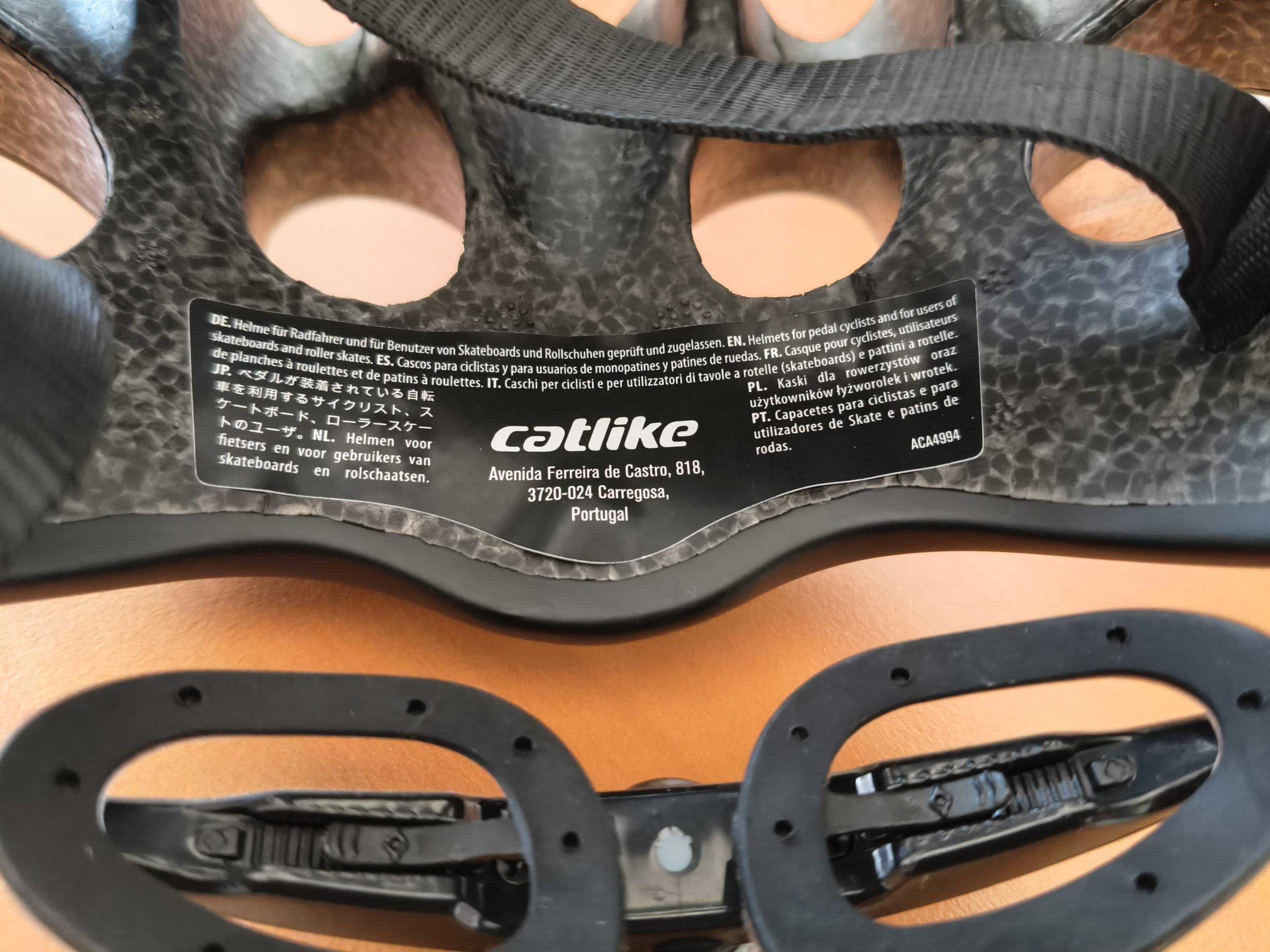 Casco ciclista CATLIKE Kilauea Talla M color negro mate - Imagen 7