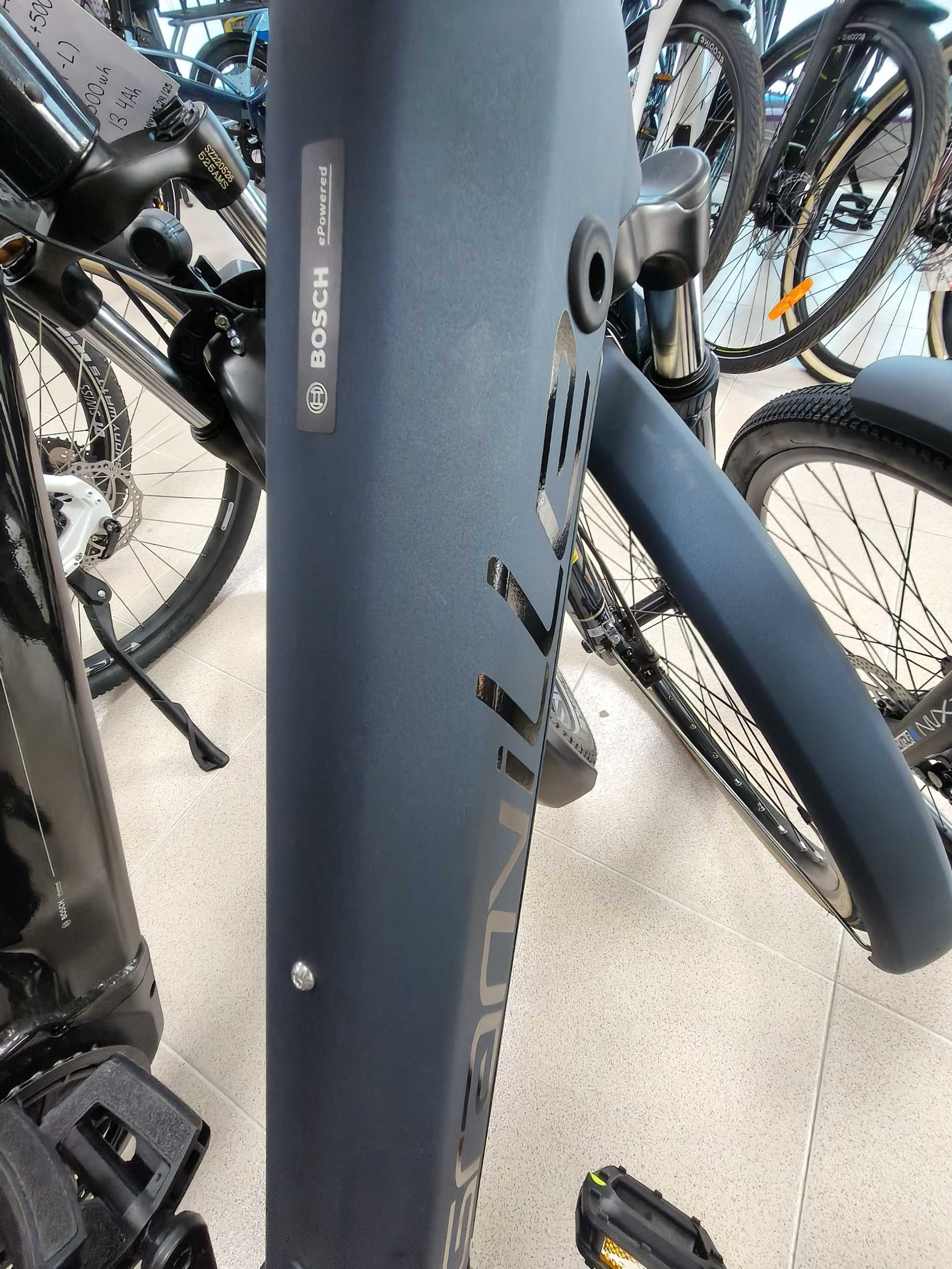 Bicicleta eléctrica urbana E-Excellence CX GRANVILLE – Bosch Performance CX Línea 85 Nm Color Azul Petroleo Talla M - Imagen 6